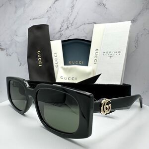 New Gucci Sunglasses Black Square Rectangular Gold Interlocking GG Metal Logo